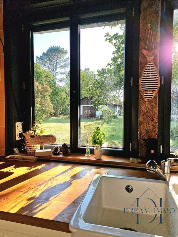 Maison ancienne - 160 m² - 9 pièces