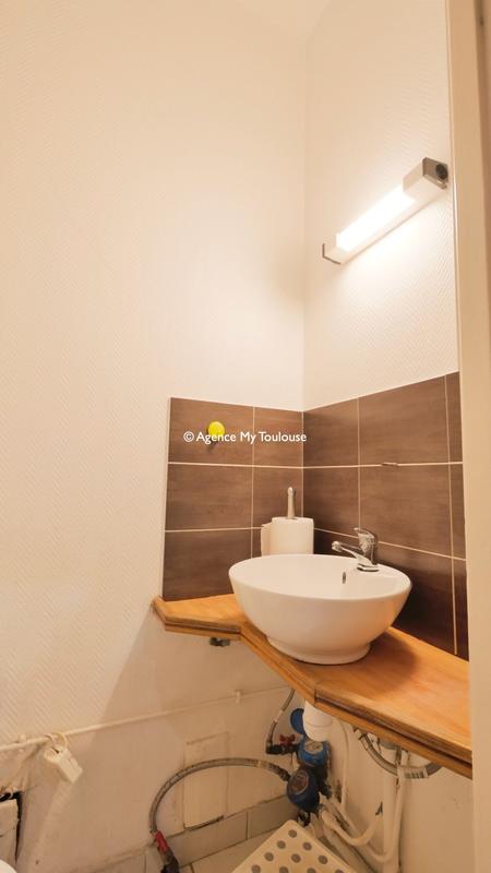 Local d'activités - 64 m²