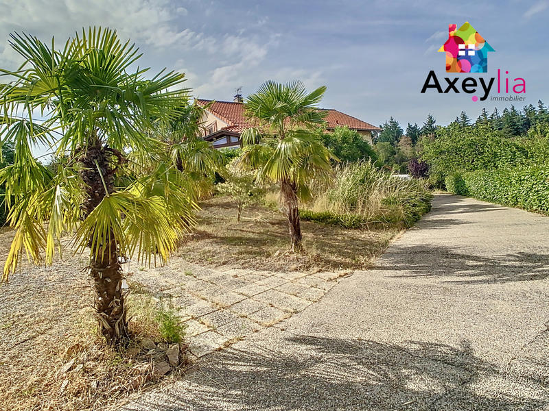 Maison - 196 m² - 12 pièces