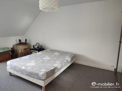 Maison - 120 m² - 8 pièces