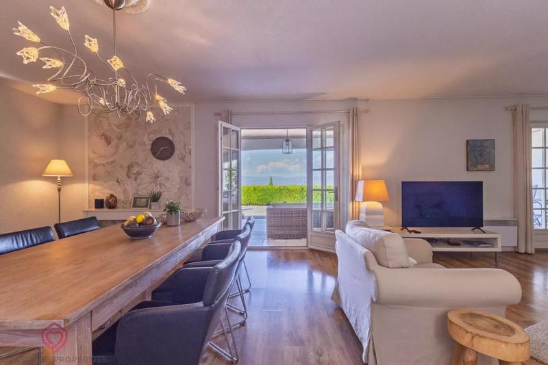 Villa - 158 m² - 4 pièces