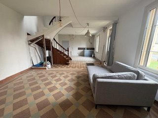 Maison - 82 m² - 5 pièces