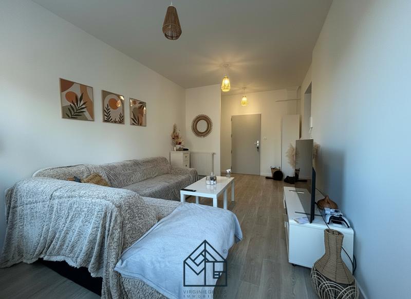 Appartement - 75 m² - 3 pièces