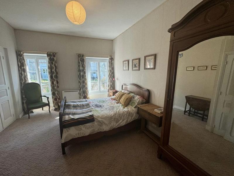 Maison - 157 m² - 7 pièces