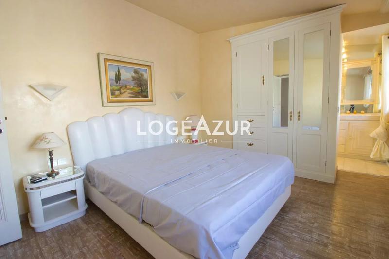 Appartement - 107 m² - 3 pièces