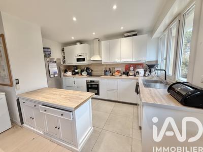 Appartement - 130 m² - 5 pièces