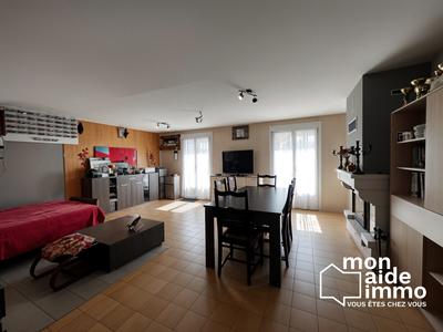 Maison - 108 m² - 4 pièces