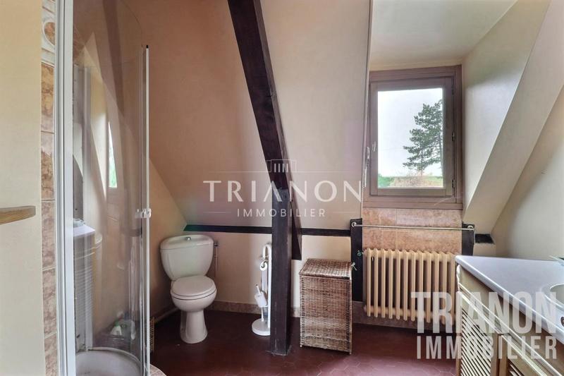 Maison - 240 m² - 7 pièces