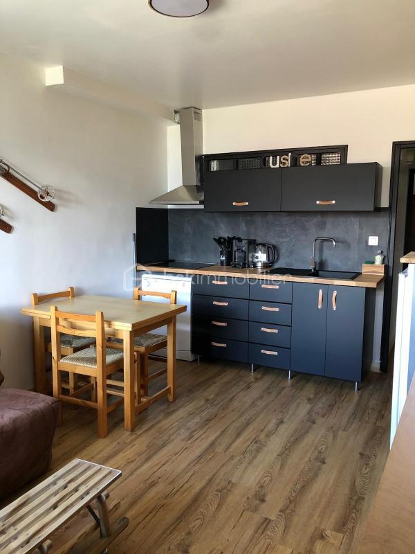 Appartement - 60 m² - 4 pièces