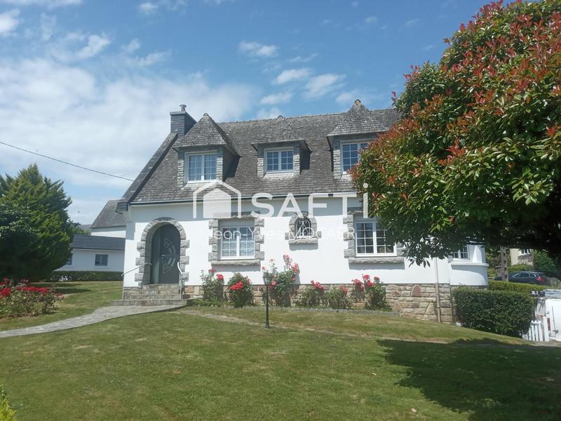 Maison - 137 m² - 6 pièces