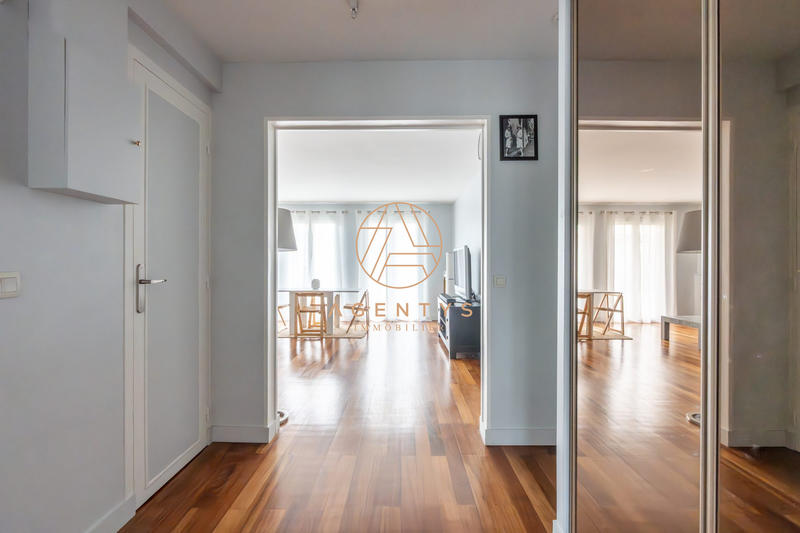 Appartement - 76 m² - 3 pièces