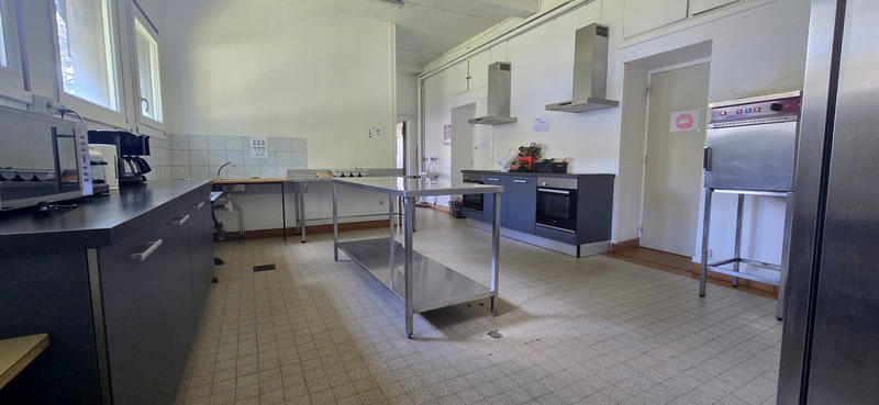 Propriété - 576 m² - 20 pièces