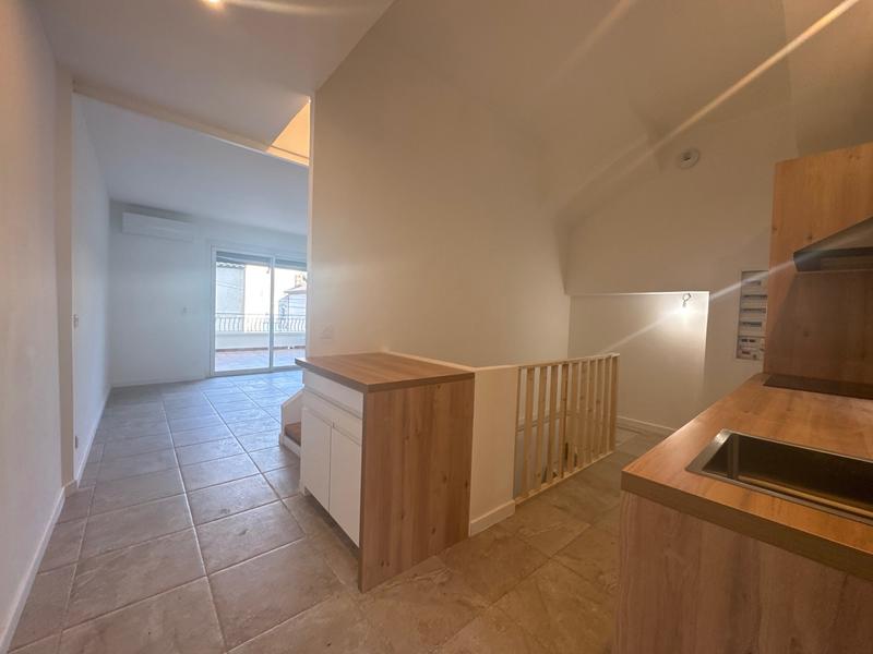 Maison - 92 m² - 6 pièces