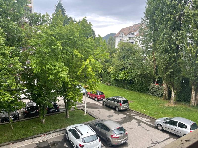 Appartement - 60 m² - 2 pièces