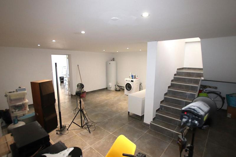 Villa - 300 m² - 8 pièces