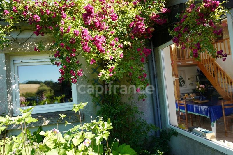 Propriété - 220 m² - 10 pièces