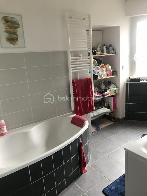 Maison ancienne - 266 m² - 8 pièces