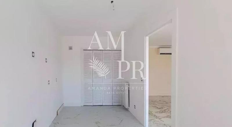 Appartement - 153 m² - 4 pièces