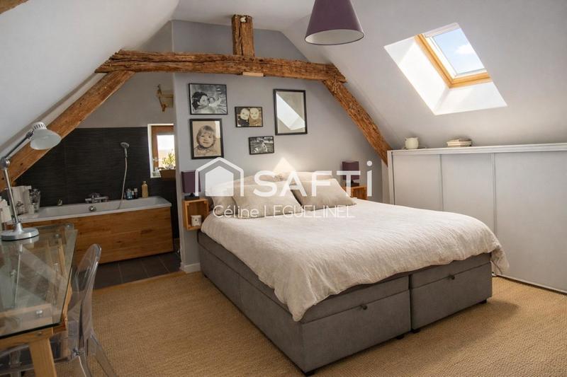 Maison - 204 m² - 7 pièces