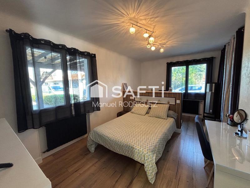 Maison - 200 m² - 8 pièces