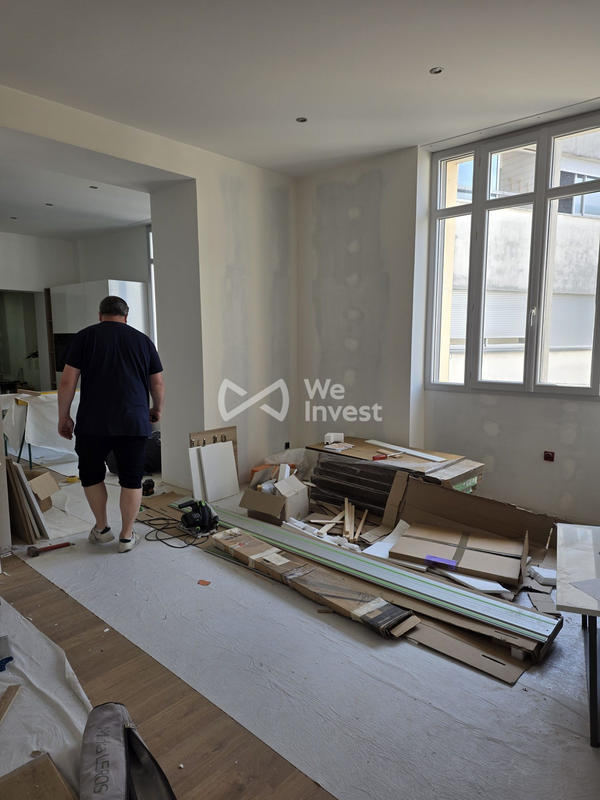 Appartement - 120 m² - 5 pièces