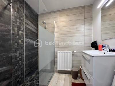 Maison - 145 m² - 6 pièces