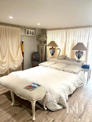 Duplex - 195 m² - 6 pièces