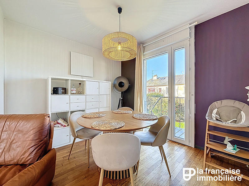 Maison - 92 m² - 6 pièces