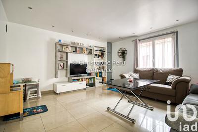 Maison - 104 m² - 4 pièces