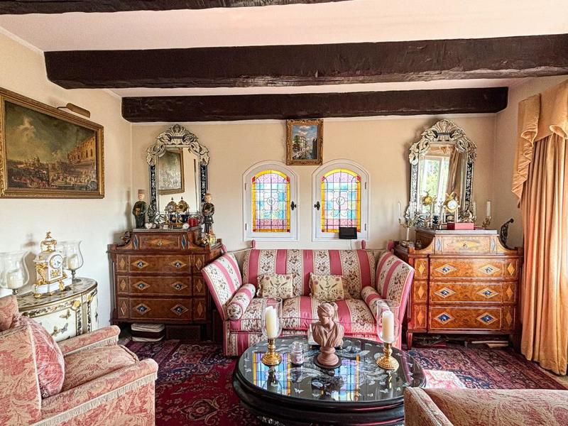 Villa - 193 m² - 5 pièces