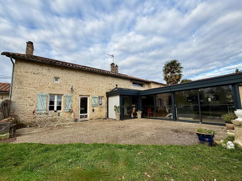 Ferme - 234 m² - 7 pièces