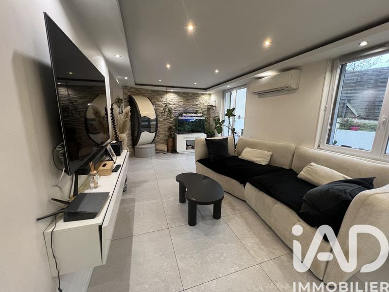 Maison - 108 m² - 6 pièces