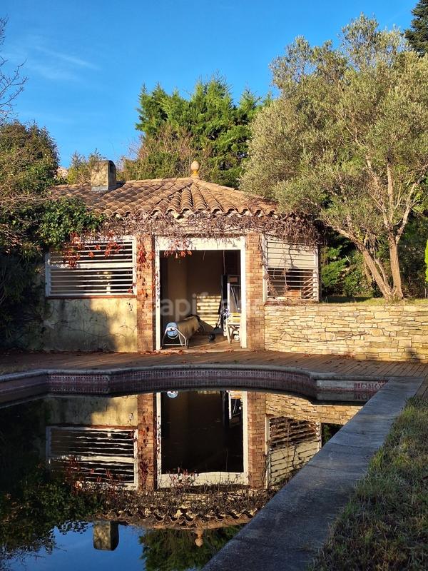 Maison - 192 m² - 7 pièces