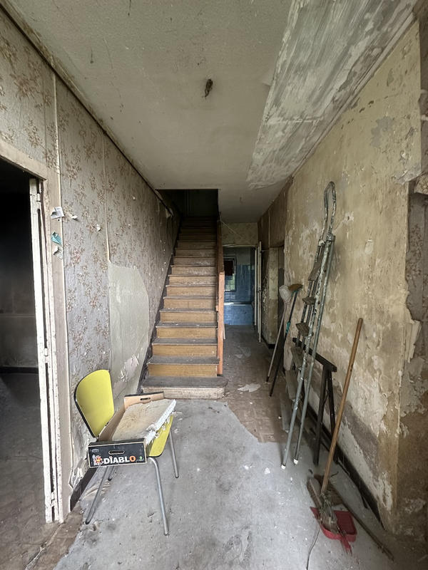 Maison - 190 m² - 8 pièces