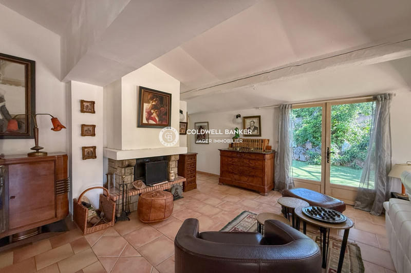 Villa - 206 m² - 6 pièces