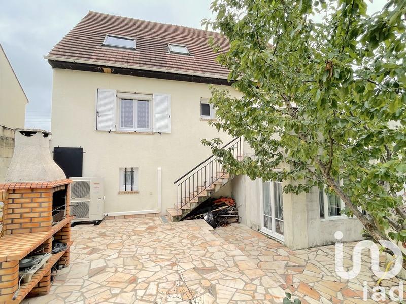 Maison - 187 m² - 7 pièces