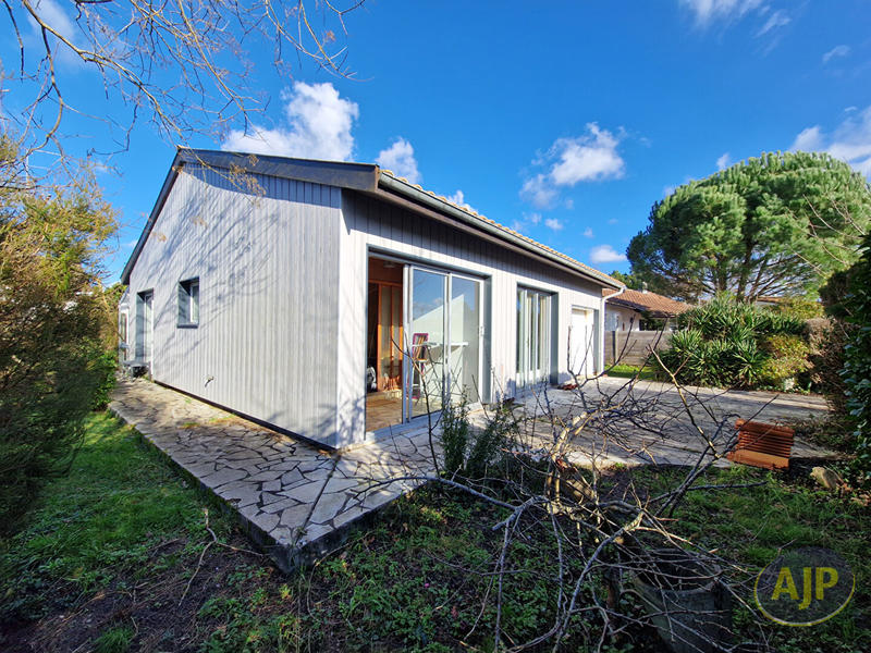 Maison - 60 m² - 3 pièces