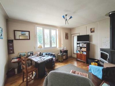 Maison - 166 m² - 7 pièces