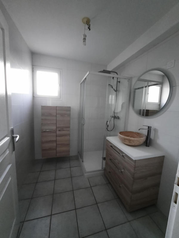 Appartement - 77 m² - 3 pièces