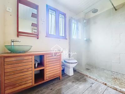 Maison - 102 m² - 4 pièces