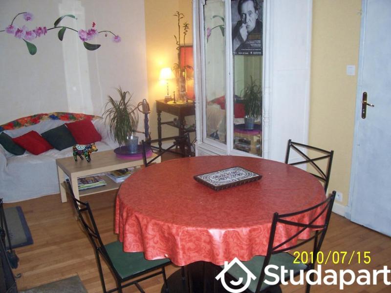 Chambre - 9 m² - 1 pièce