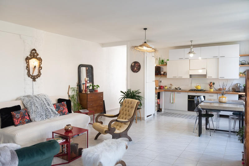 Maison - 245 m² - 5 pièces