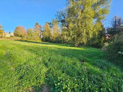 Terrain constructible - 2 205 m²