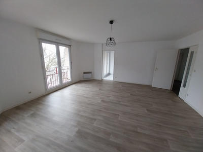 Appartement - 79 m² - 3 pièces