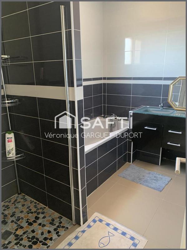 Maison - 122 m² - 4 pièces