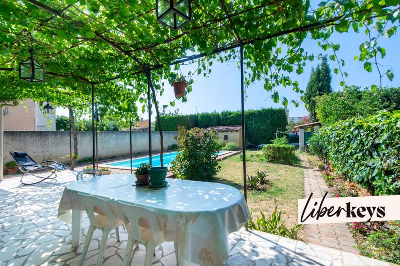 Maison - 137 m² - 6 pièces