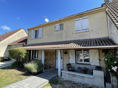Maison - 148 m² - 8 pièces