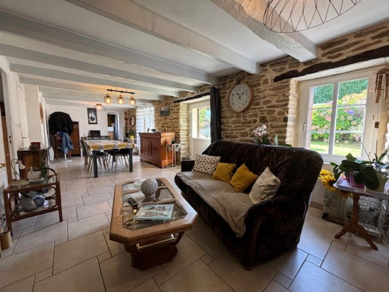 Maison - 135 m² - 7 pièces