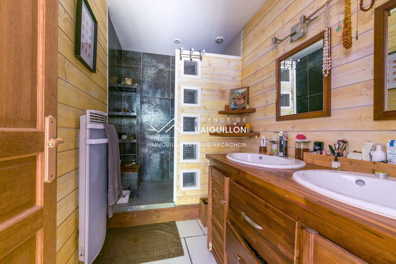 Maison - 130 m² - 4 pièces