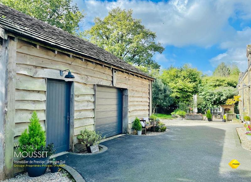 Longère - 347 m² - 14 pièces